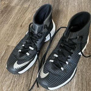 Nike Black and White Men's Shoes